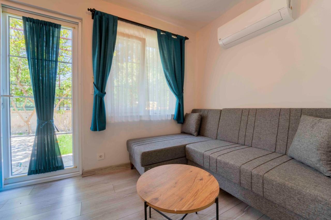 Kamkat Otel Kemer Luaran gambar